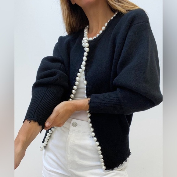 New COMMENSE Black Pearl Trimmed Ripped Hem Cardigan MEDIUM - Picture 2 of 3